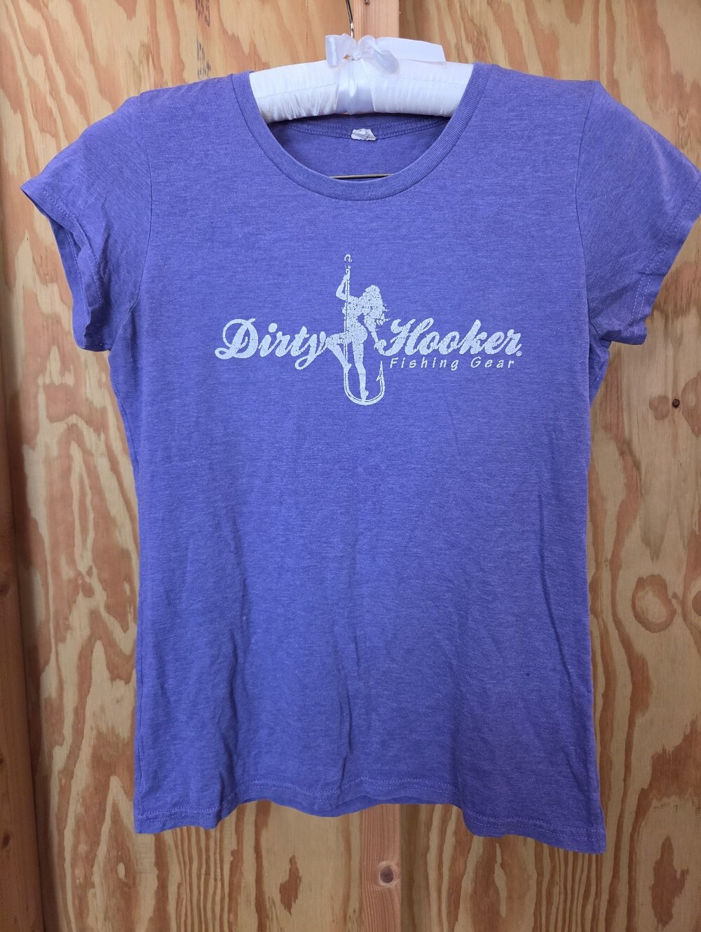 Dirty Hooker Fishing Gear Graphic Tee Heather Purple Women's Size M